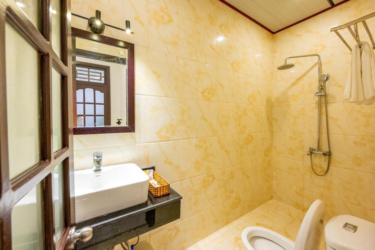 Golden Sun Hotel ホイアン エクステリア 写真